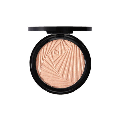 Light Loving Illuminator in 'Leading Lady'